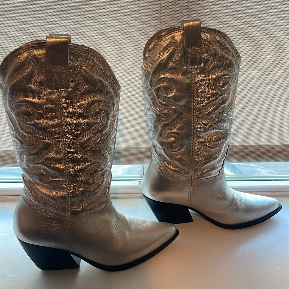 Steve Madden Silver Cowboy Boots - Picture 9 of 12